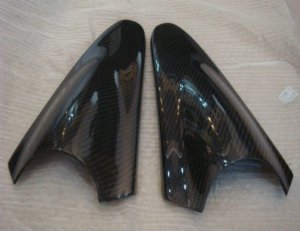 Scheinwerferabdeckung Carbon.jpg
