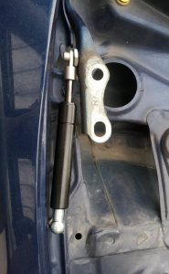Haubenlifter rechts1.jpg