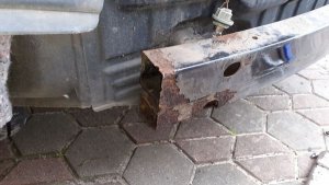 hinten2a.jpg hinten2a.jpg