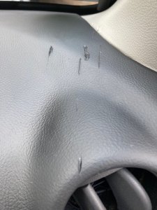 Armaturenbrett 1.jpg